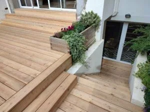 Réalisation terrasse en mélèze de Sibérie qualité US